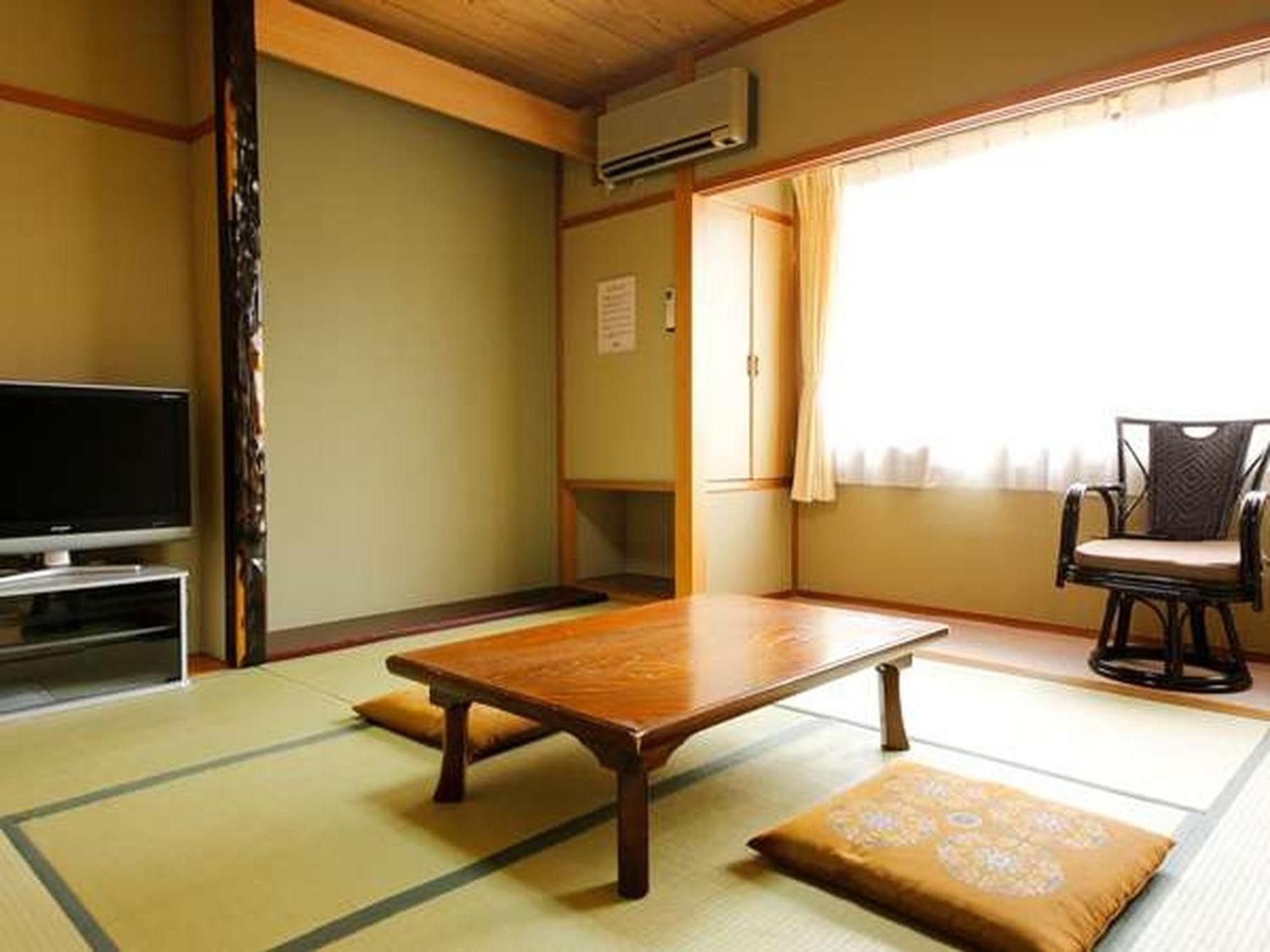Oyado Hachibei Hotel Takayama  Eksteriør billede
