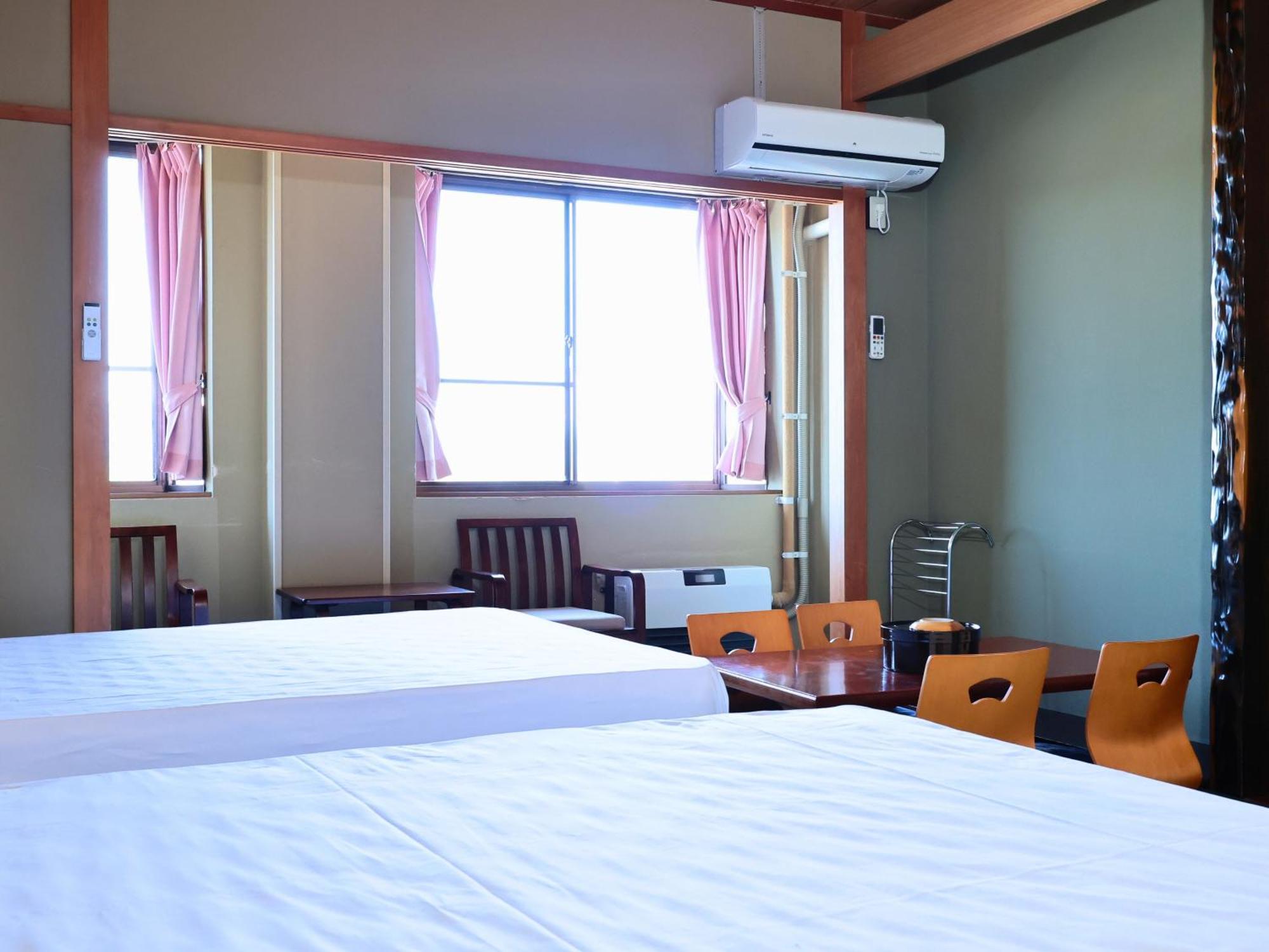 Oyado Hachibei Hotel Takayama  Eksteriør billede